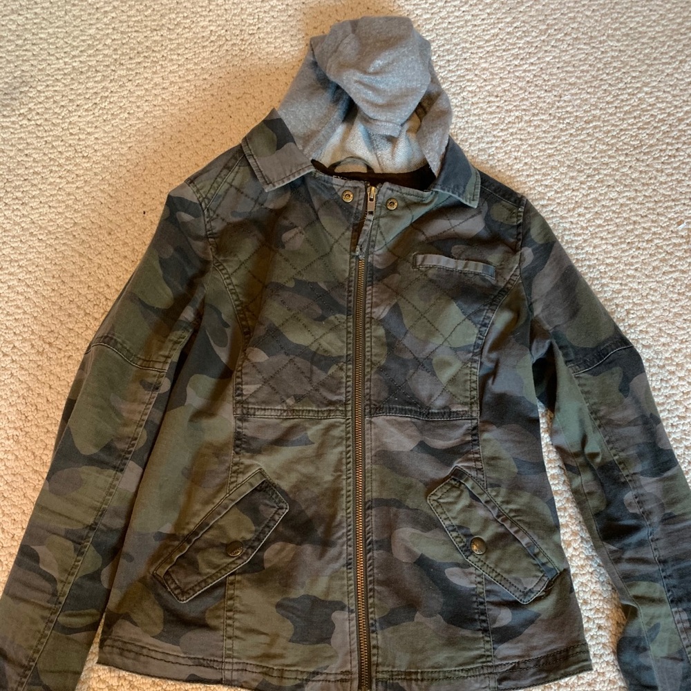 call jacket with grey sweatshirt hood